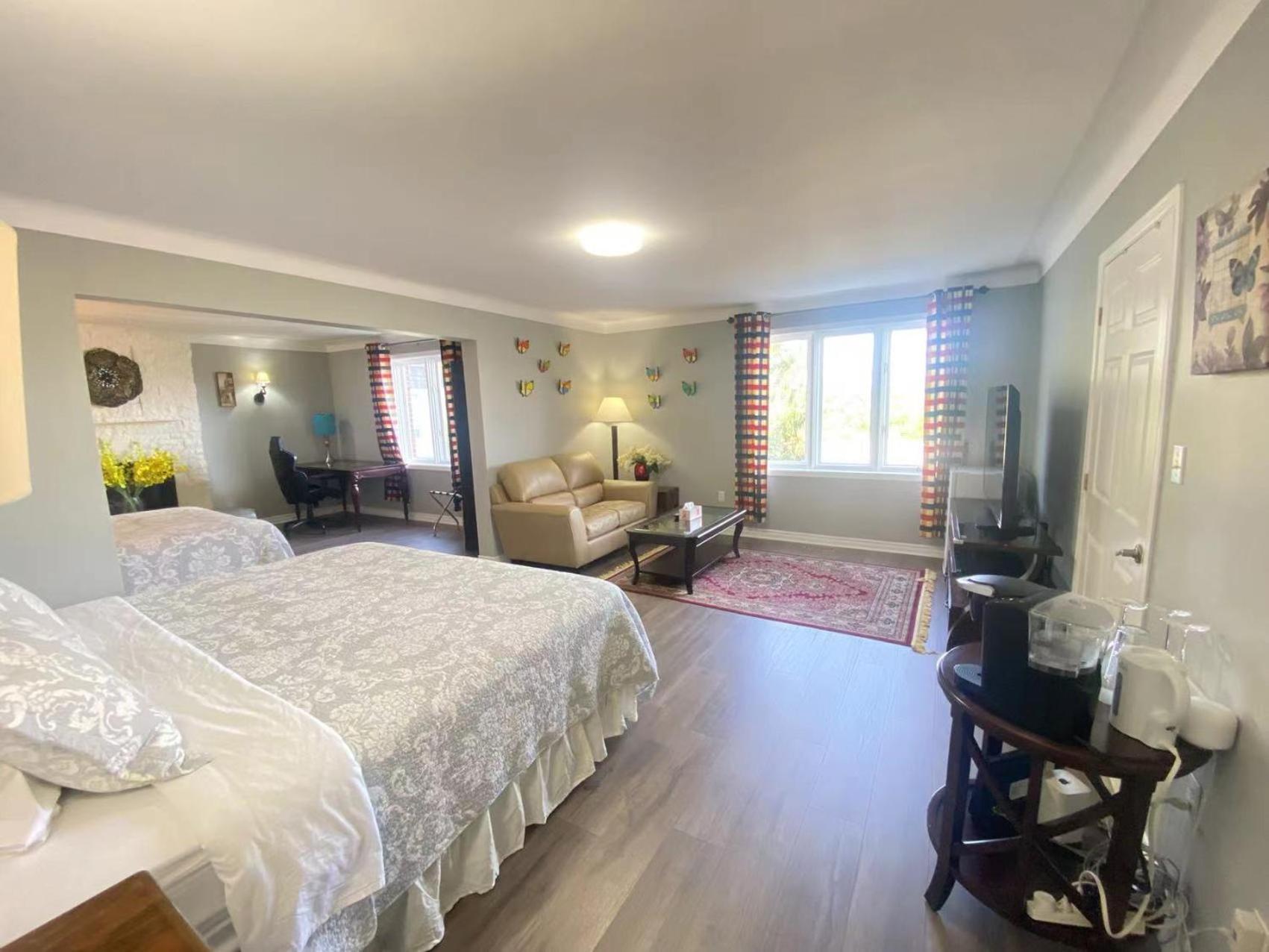 Butterfly Manor Bed & Breakfast